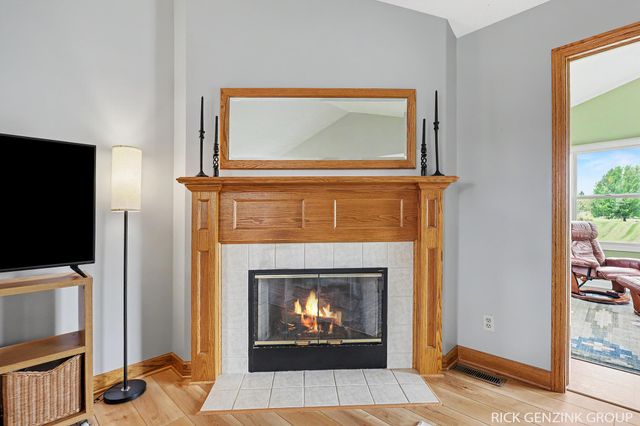 3425 Stonyridge Drive, Georgetown Twp, MI 49426