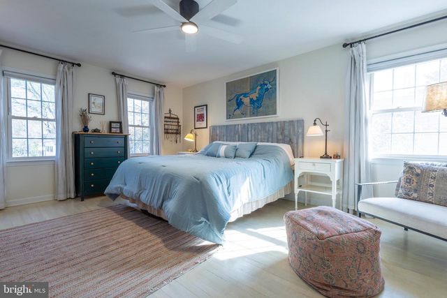 7806 WORTHING CT, Alexandria, VA 22315