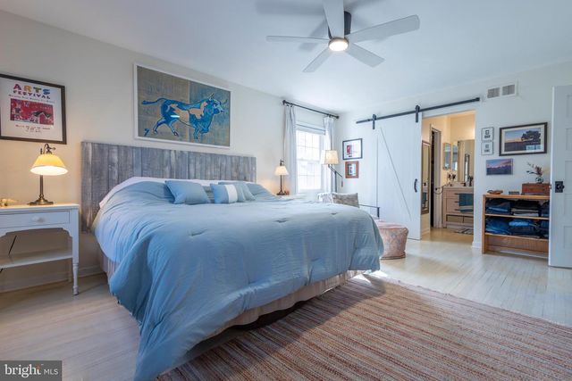 7806 WORTHING CT, Alexandria, VA 22315