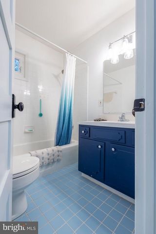 7806 WORTHING CT, Alexandria, VA 22315