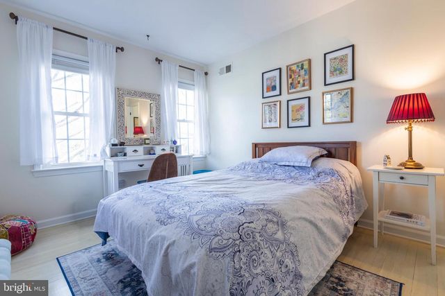 7806 WORTHING CT, Alexandria, VA 22315