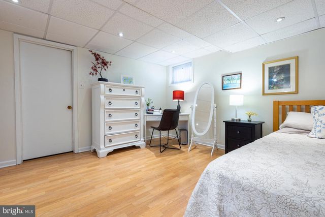 7806 WORTHING CT, Alexandria, VA 22315