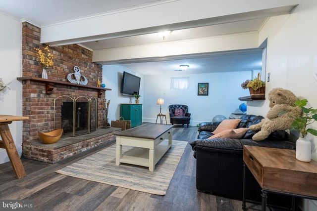 7806 WORTHING CT, Alexandria, VA 22315