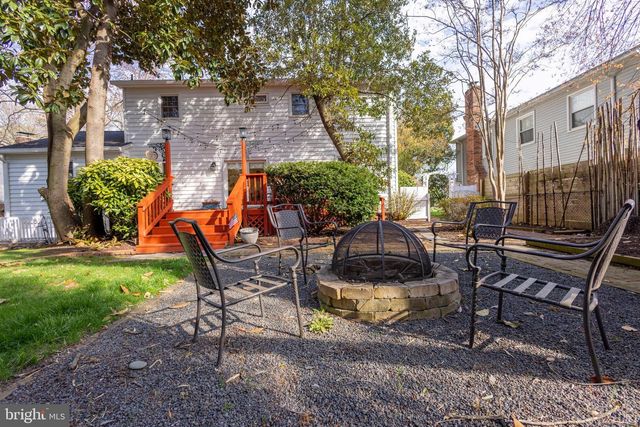 7806 WORTHING CT, Alexandria, VA 22315