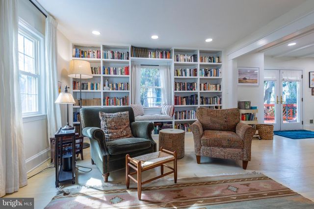 7806 WORTHING CT, Alexandria, VA 22315