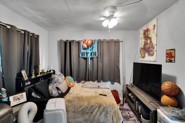 308 NW 27TH Street, Wilton Manors, FL 33311