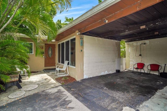 308 NW 27TH Street, Wilton Manors, FL 33311
