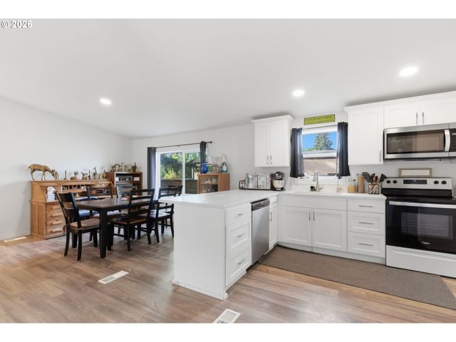10038 S NEW ERA Rd 5, Canby, OR 97013