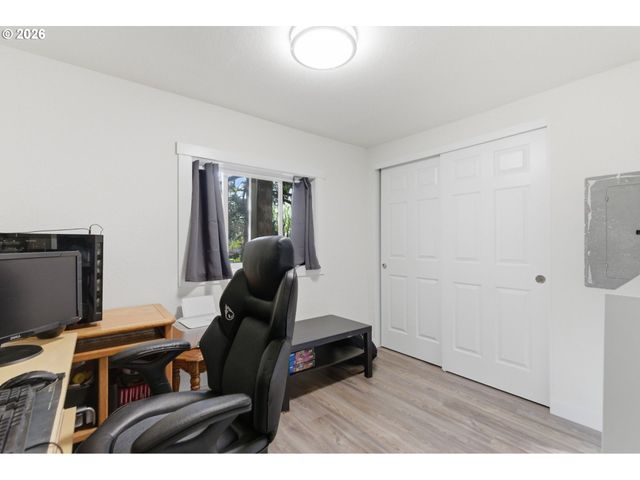 10038 S NEW ERA Rd 5, Canby, OR 97013