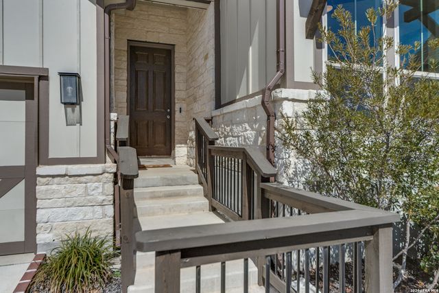 102 bretford, Boerne, TX 78006