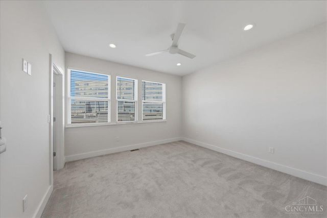 3908 Edwards Road, Cincinnati, OH 45209