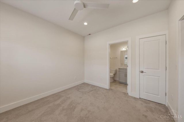 3908 Edwards Road, Cincinnati, OH 45209