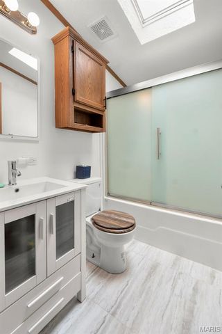 902 Pine Street, Potosi, MO 63664