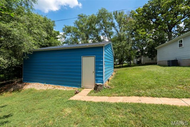 902 Pine Street, Potosi, MO 63664