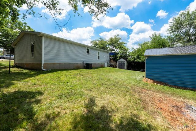 902 Pine Street, Potosi, MO 63664