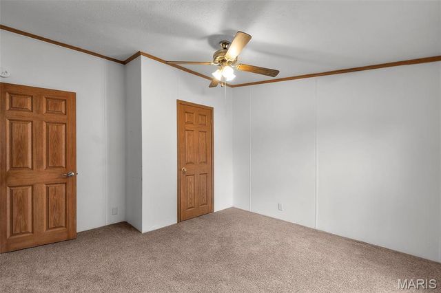 902 Pine Street, Potosi, MO 63664