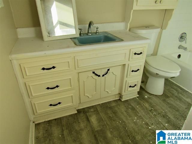 209 GARDEN LANE, Birmingham, AL 35215