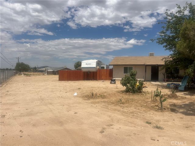 16124 Mesa, Hesperia, CA 92345