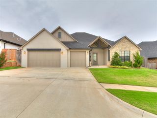 809 Fox Hollow Drive, Norman, OK 73069