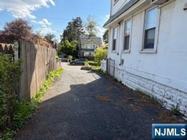 177 Lake Street, Englewood, NJ 07631