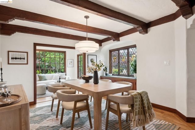 131 Montrose Rd, Berkeley, CA 94707