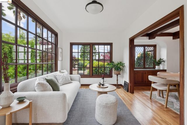131 Montrose Rd, Berkeley, CA 94707