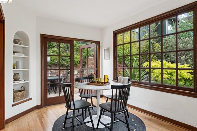131 Montrose Rd, Berkeley, CA 94707