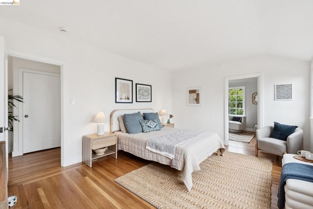 131 Montrose Rd, Berkeley, CA 94707
