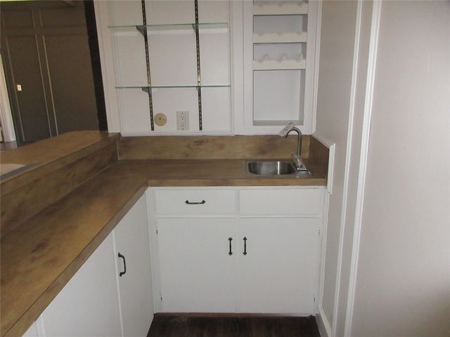 302 Cardinal Creek Drive, Duncanville, TX 75137