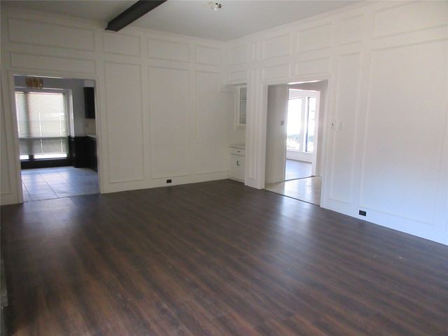 302 Cardinal Creek Drive, Duncanville, TX 75137