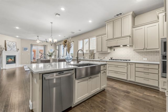 3404 Begonia Lane, Irving, TX 75038