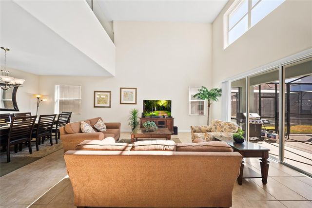 8960 BISMARCK PALM RD, Kissimmee, FL 34747