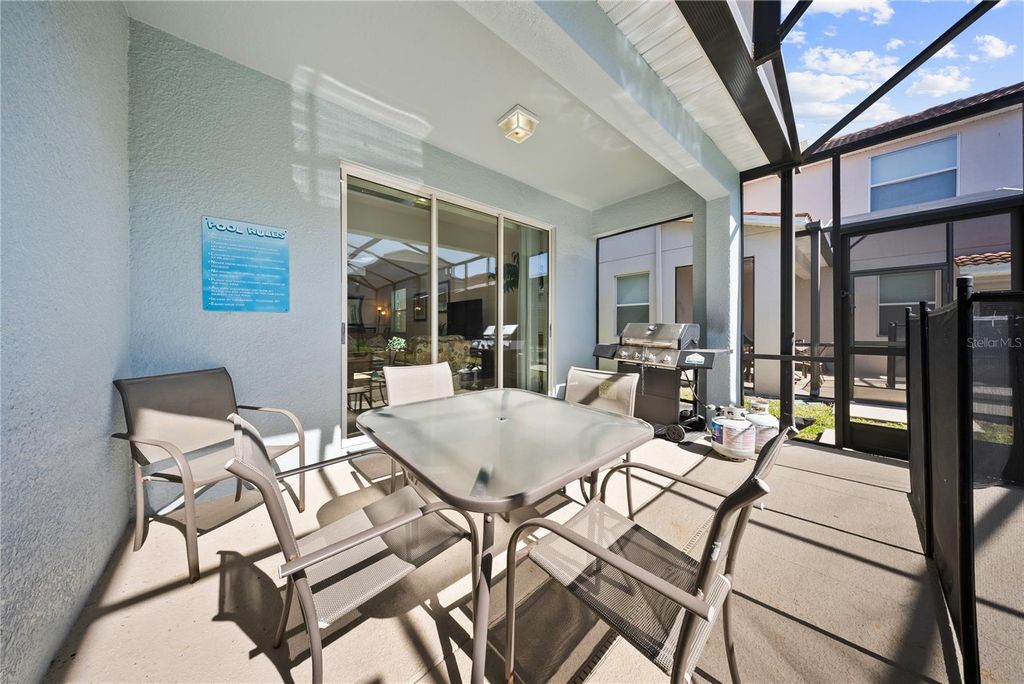 Image 34 of property listing at 8960 BISMARCK PALM RD, Kissimmee, FL 34747