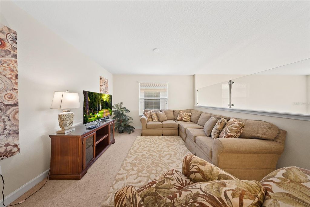 Image 47 of property listing at 8960 BISMARCK PALM RD, Kissimmee, FL 34747