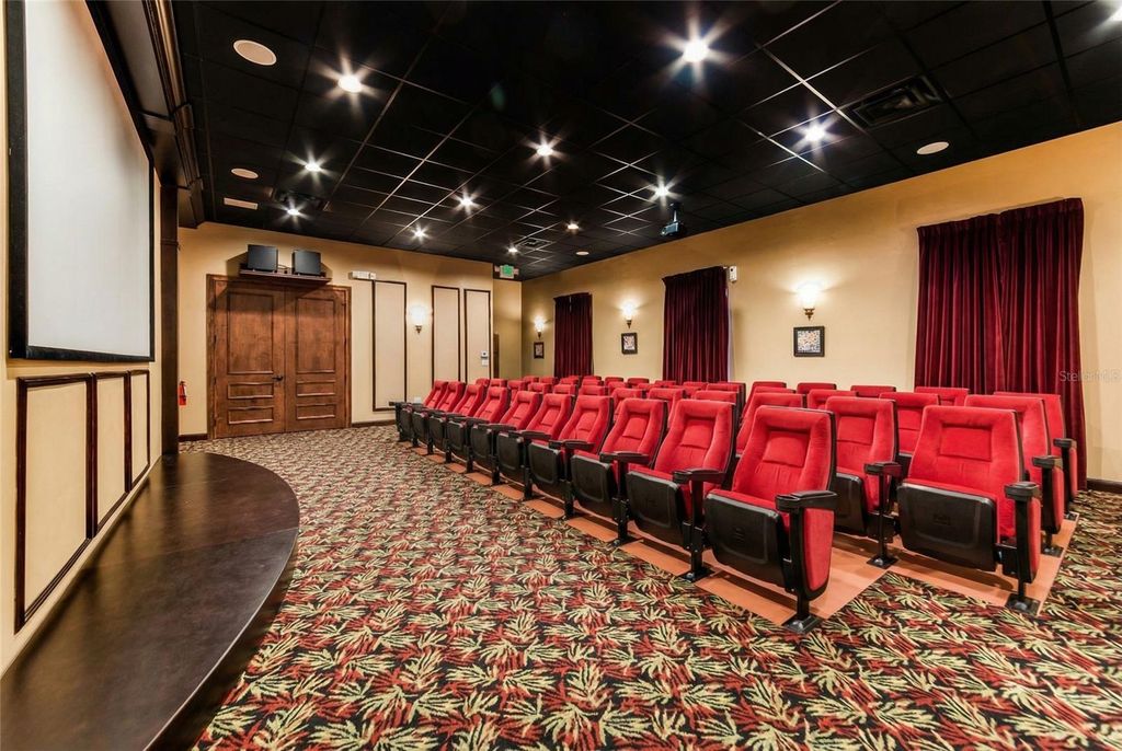 Image 61 of property listing at 8960 BISMARCK PALM RD, Kissimmee, FL 34747