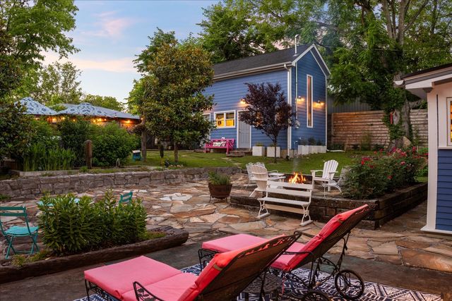 207 Main St, E, Wartrace, TN 37183