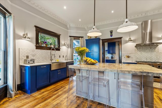 207 Main St, E, Wartrace, TN 37183