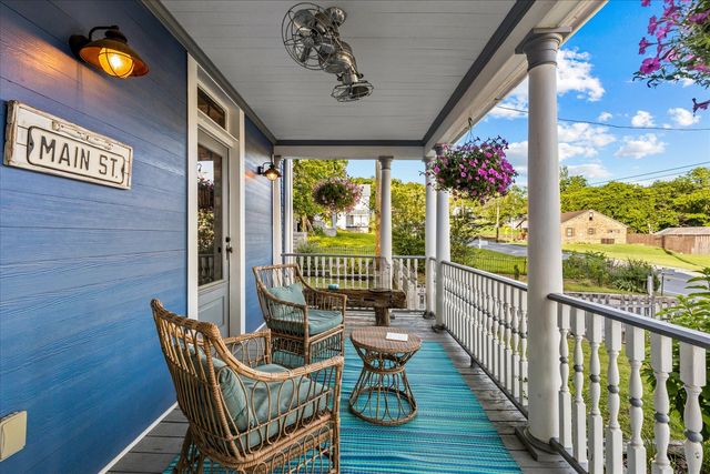 207 Main St, E, Wartrace, TN 37183