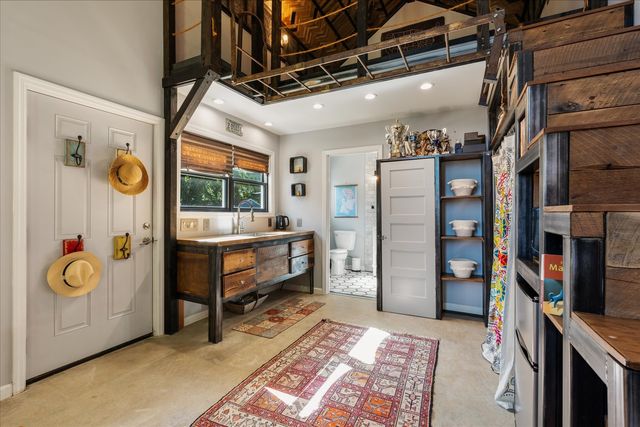 207 Main St, E, Wartrace, TN 37183