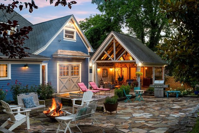 207 Main St, E, Wartrace, TN 37183