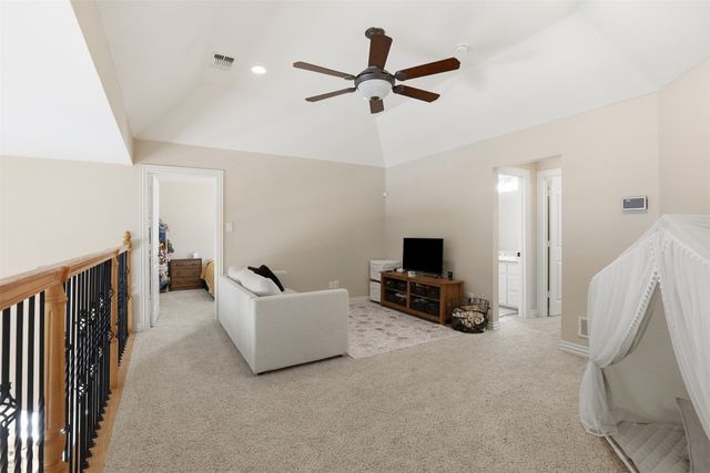 109 Palomino, Shady Shores, TX 76208