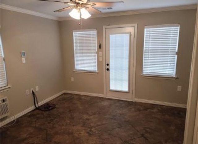 109 Palomino, Shady Shores, TX 76208