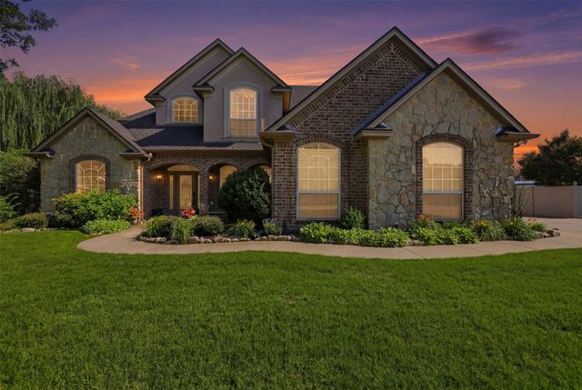109 Palomino, Shady Shores, TX 76208