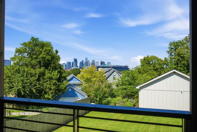 518 S 10th St, Nashville, TN 37206