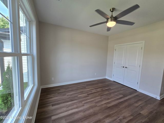 4413 Lochridge Pkwy, Louisville, KY 40299