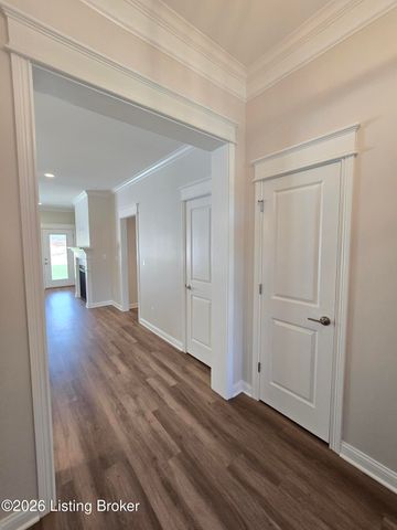 4413 Lochridge Pkwy, Louisville, KY 40299