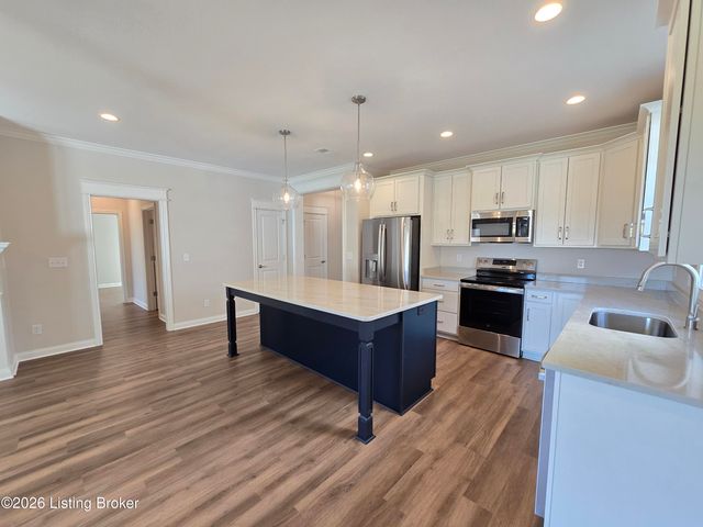 4413 Lochridge Pkwy, Louisville, KY 40299