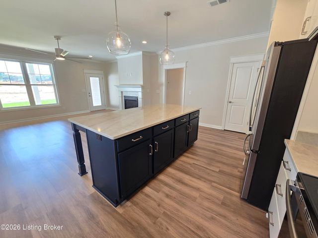 4413 Lochridge Pkwy, Louisville, KY 40299