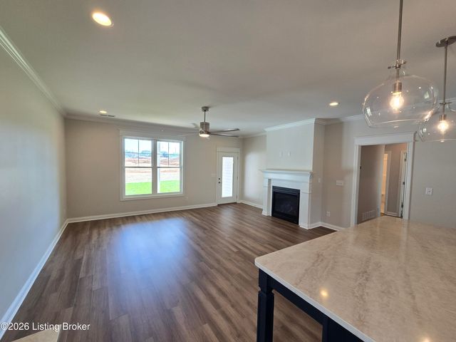 4413 Lochridge Pkwy, Louisville, KY 40299