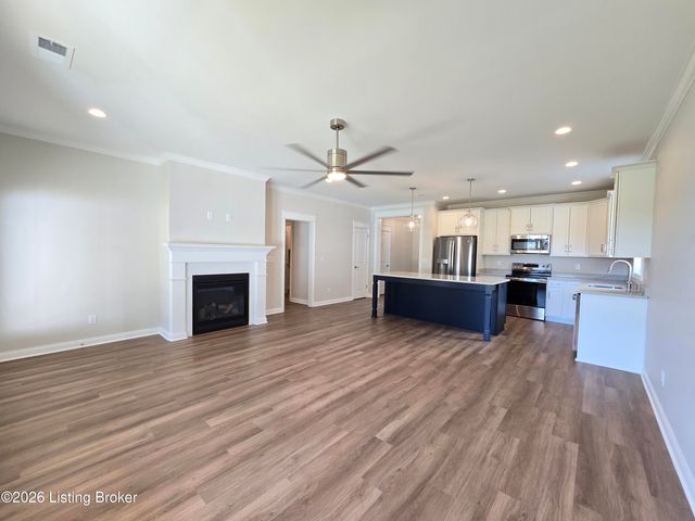 4413 Lochridge Pkwy, Louisville, KY 40299